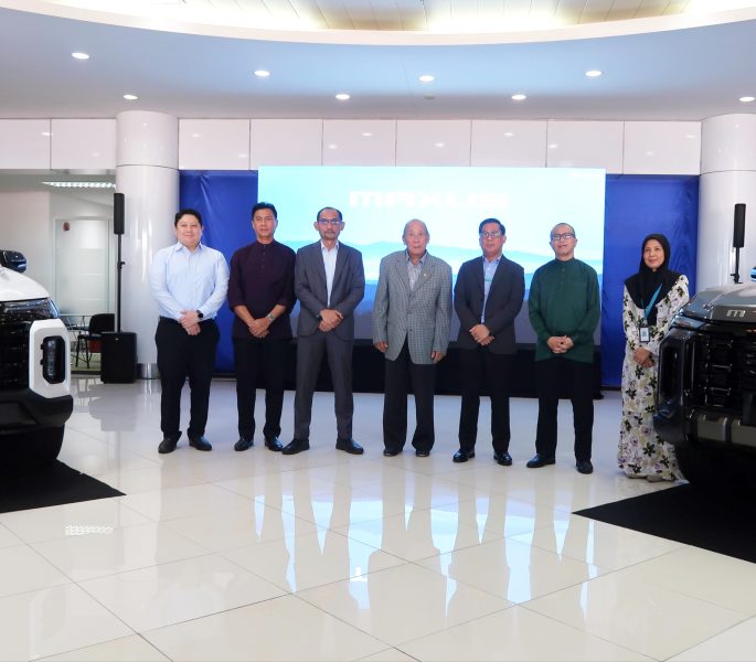 Maxus D90 and T60 Max officially launched in Brunei
