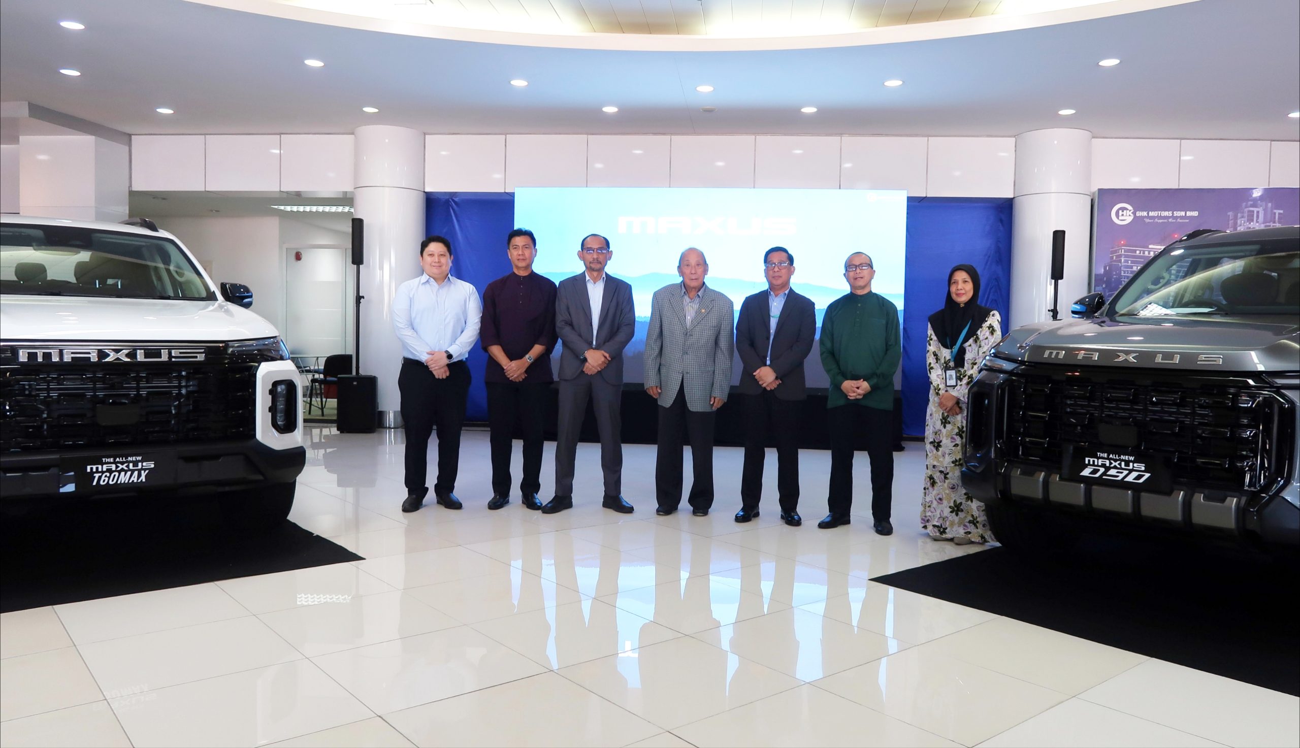 Maxus D90 and T60 Max officially launched in Brunei