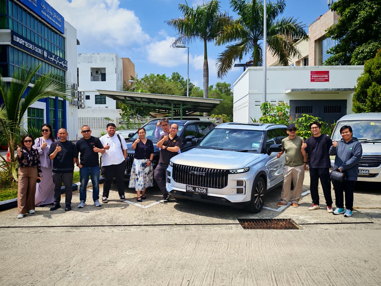 Behind the wheel of the Jaecoo J7 Petrol