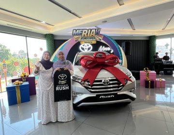 Amira Sariyati wins Toyota Rush in Meriah Ria grand draw