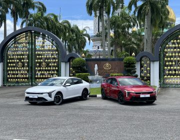 Behind the wheel of the Kia K4