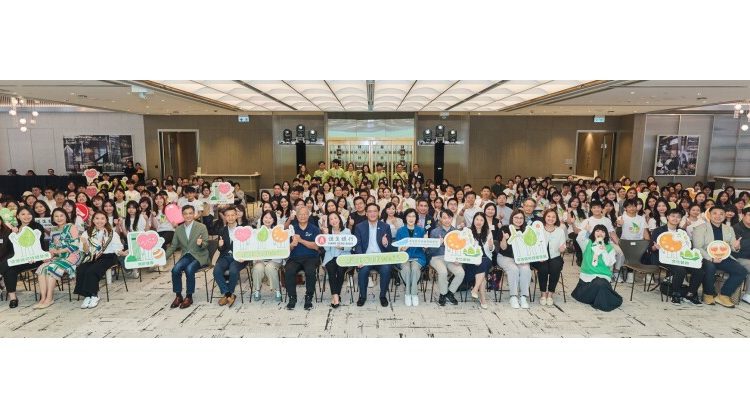 teen-innovators-win-top-honours-with-nature-based,-low-cost-solution-to-tackle-river-odour-in-tuen-mun