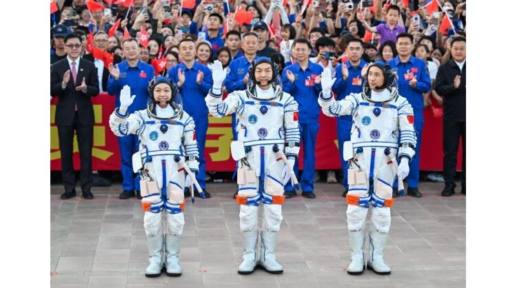 hong-kong’s-first-astronaut-participates-in-shenzhou-23-manned-spaceflight-mission